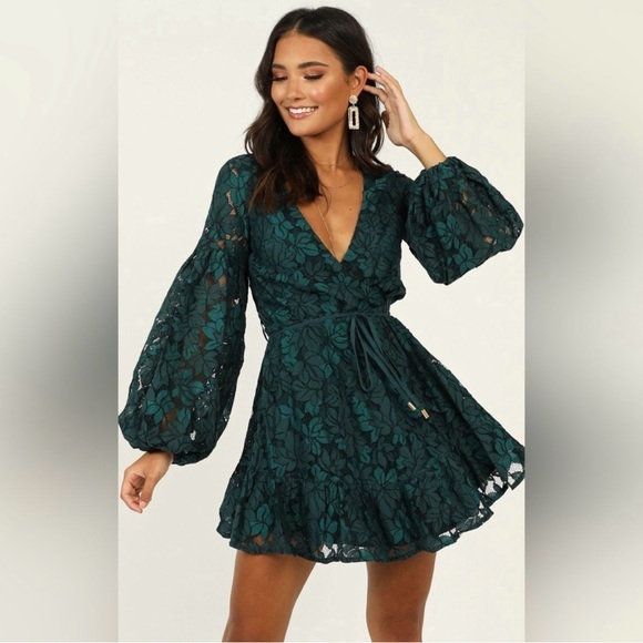 Showpo. Dresses & Skirts - Showpo Teal Floral Mini Dress